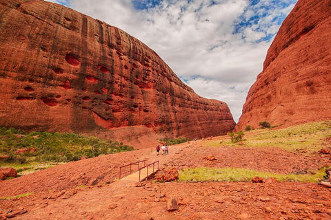 Kata Tjuta Sunrise And Valley Of The Winds Half-Day Trip - Accommodation Daintree 3
