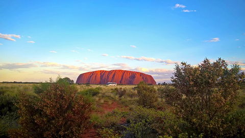 Uluru (Ayers Rock) Sunset Tour - Accommodation Daintree 2
