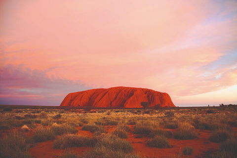 Uluru (Ayers Rock) And Kings Canyon In 3 Days - Accommodation Daintree 0