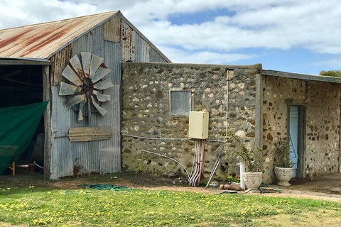 Kangaroo Island Food And Wine Hop-on Hop-off Tour - Accommodation Daintree 1