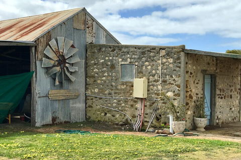 Kangaroo Island Half Day Food And Wine Trail Tour - Accommodation Daintree 1