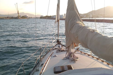 Townsville Small Group Early Morning Sailing Cruise Boat Tour Charter Hire - Accommodation Daintree 1