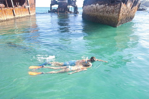 Adventure Moreton Island Wrecks Adventure Package - Accommodation Daintree 2