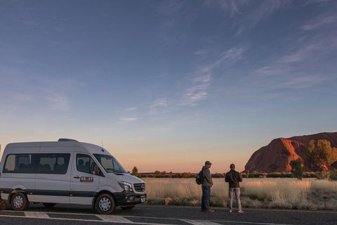 Highlights Of Uluru Including Sunrise And Breakfast - Accommodation Daintree 2