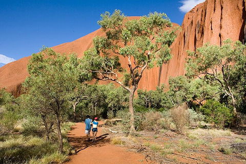 Full Uluru Base Walk At Sunrise Including Breakfast - Accommodation Daintree 0