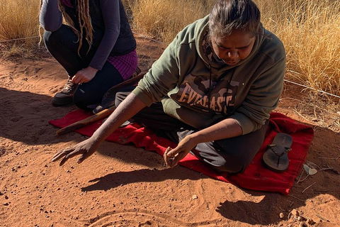 6 Day Red Centre Explorer With Accommodation - Accommodation Daintree 1