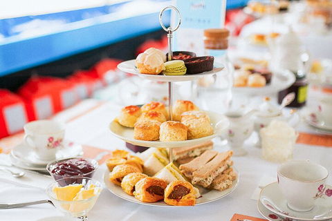 High Tea Cruise On Popeye - Accommodation Daintree 4