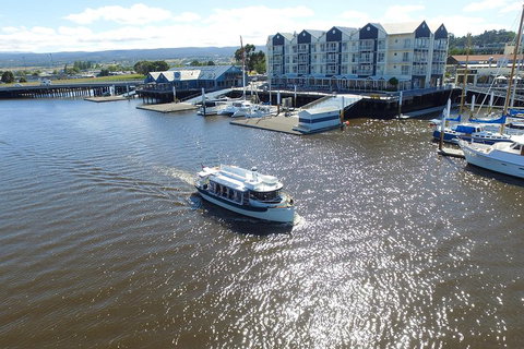 Cataract Gorge Cruise 11:30 Am - Accommodation Daintree 3